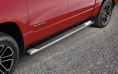 [“Stainless Steel Tube Side Steps Wheel To Wheel – Crew Cab With 6.4 Bed”]